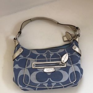 Coach shoulder bag.